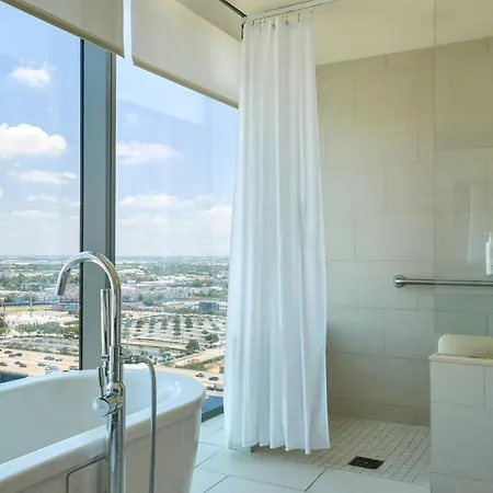 Marriott Marquis Houston-2
